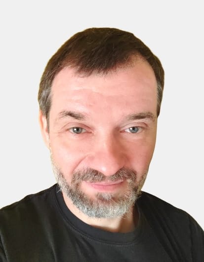 Mr Adam Gursztyn